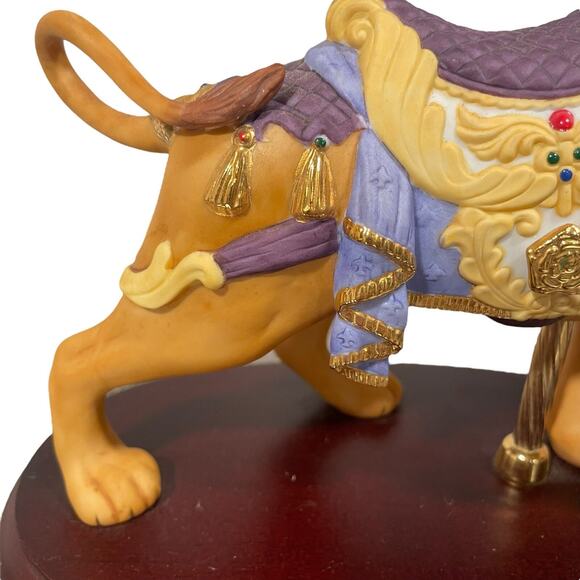 Vintage Lenox Carousel Lion Porcelain Figure w/Certification Stamp 1990 - Picture 5 of 16